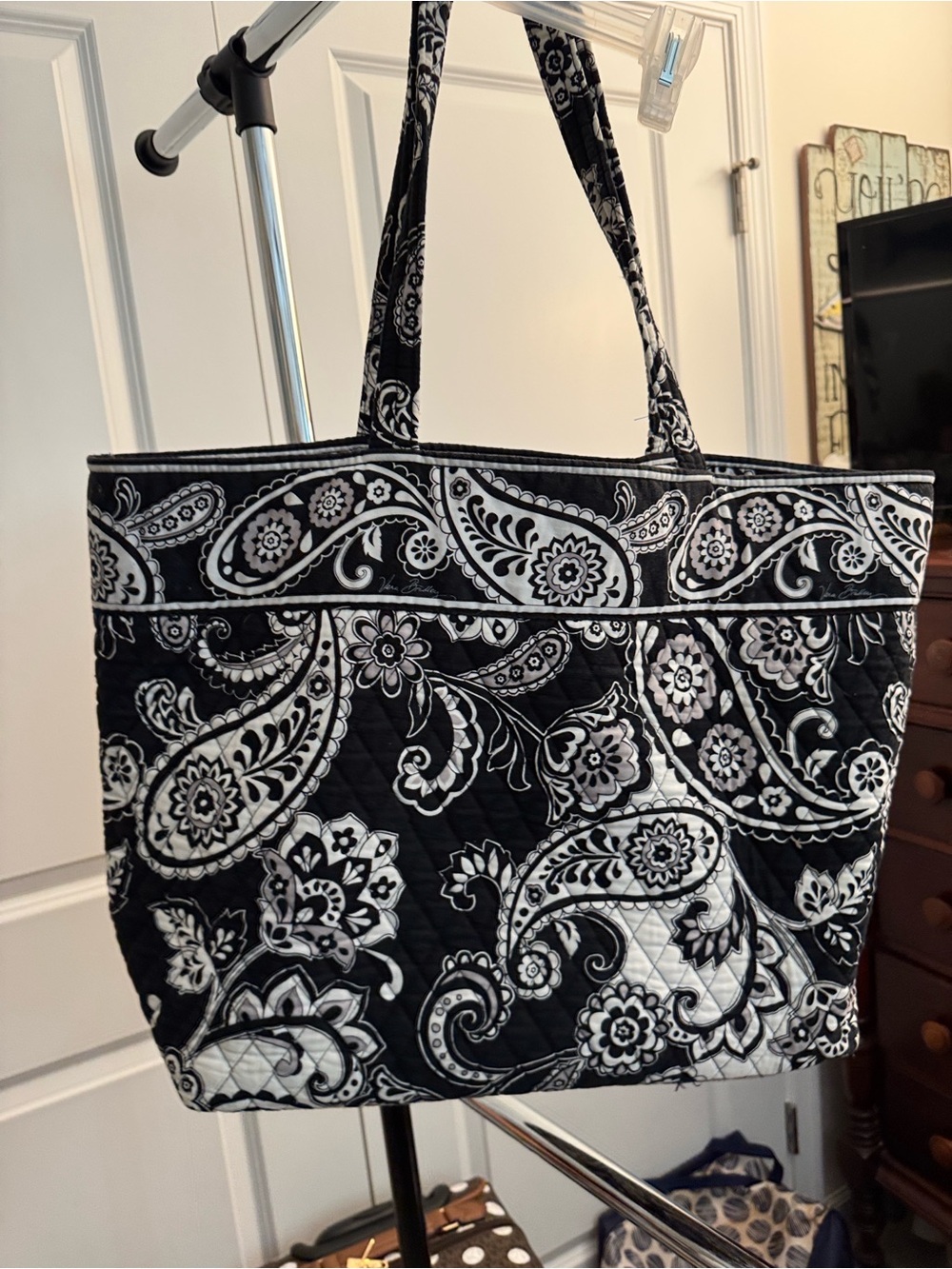 Vera Bradley black  & White Houndstooth Lined Women's Coat travel bag